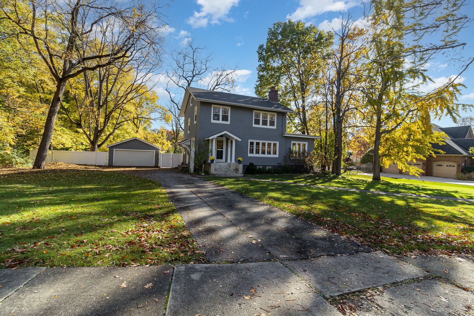 911 Bruce, Flossmoor IL 60422 Sold Property