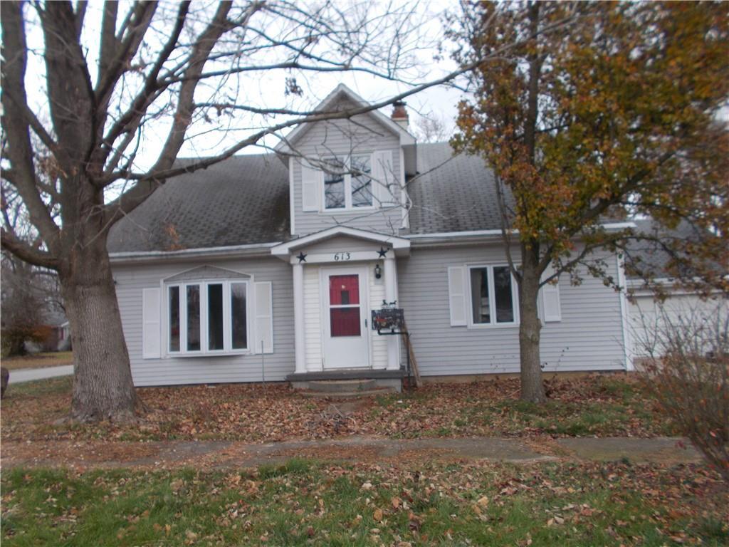 613 Long, Shelbyville IL 62565 Sold Property