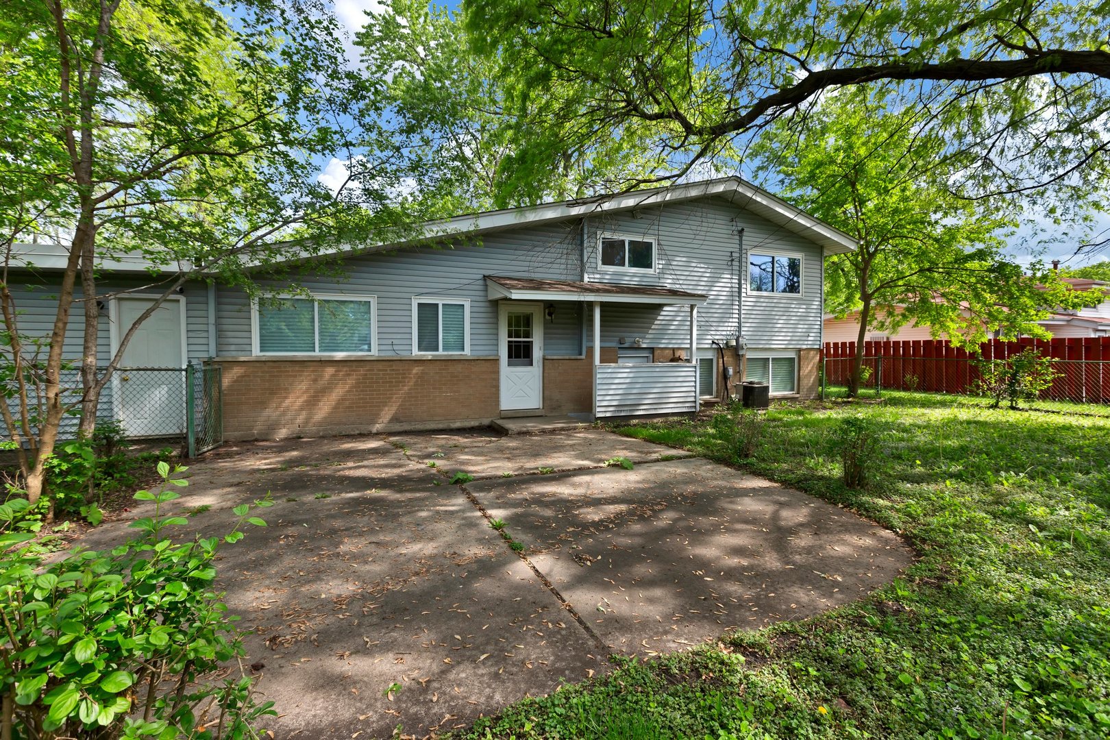215 EARLY, Park Forest IL 60466 Sold Property