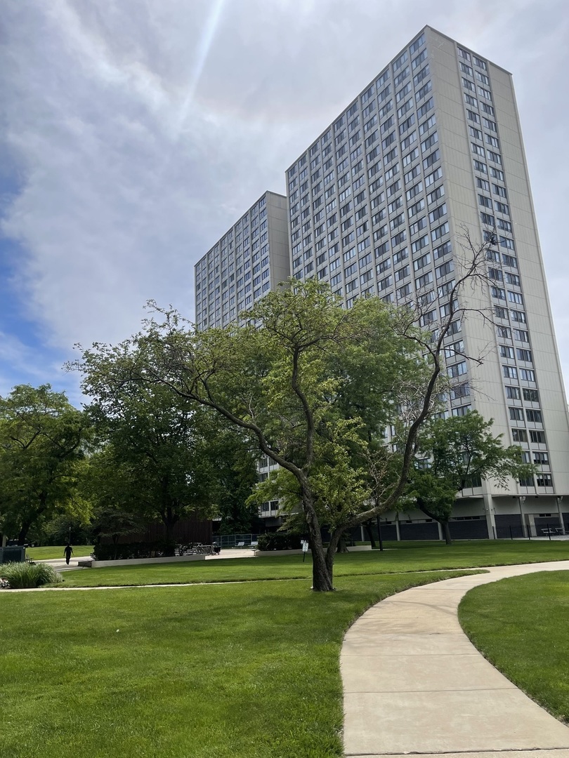 4850 Lake Park UNIT 1504, Chicago IL 60615 Sold Property