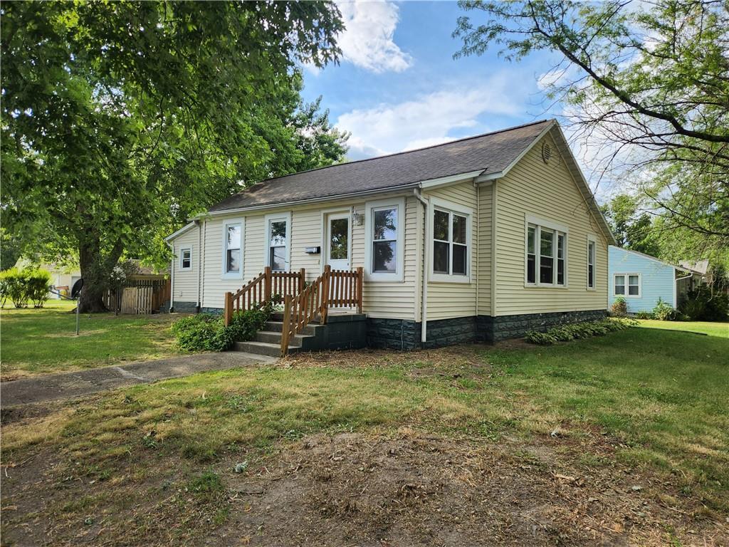 7 E Madison, Altamont IL 62411 Sold Property