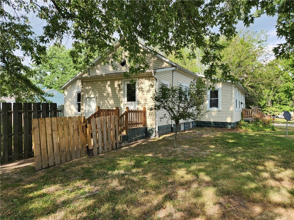 7 E Madison, Altamont IL 62411 Sold Property