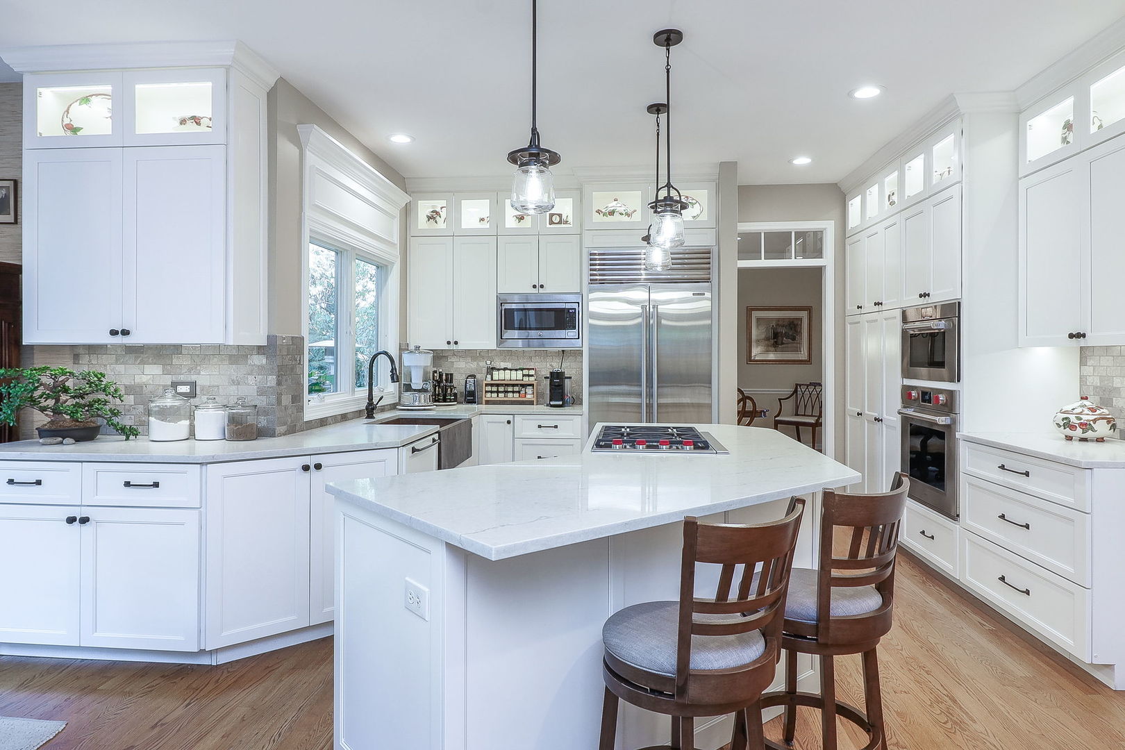 880 Sheehan Glen Ellyn Sold Property