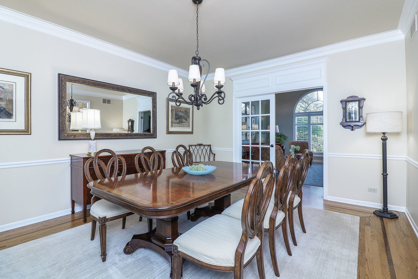 880 Sheehan Glen Ellyn Sold Property