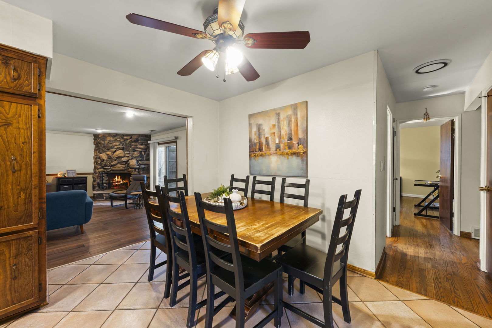 232 Ahrens Lombard Sold Property
