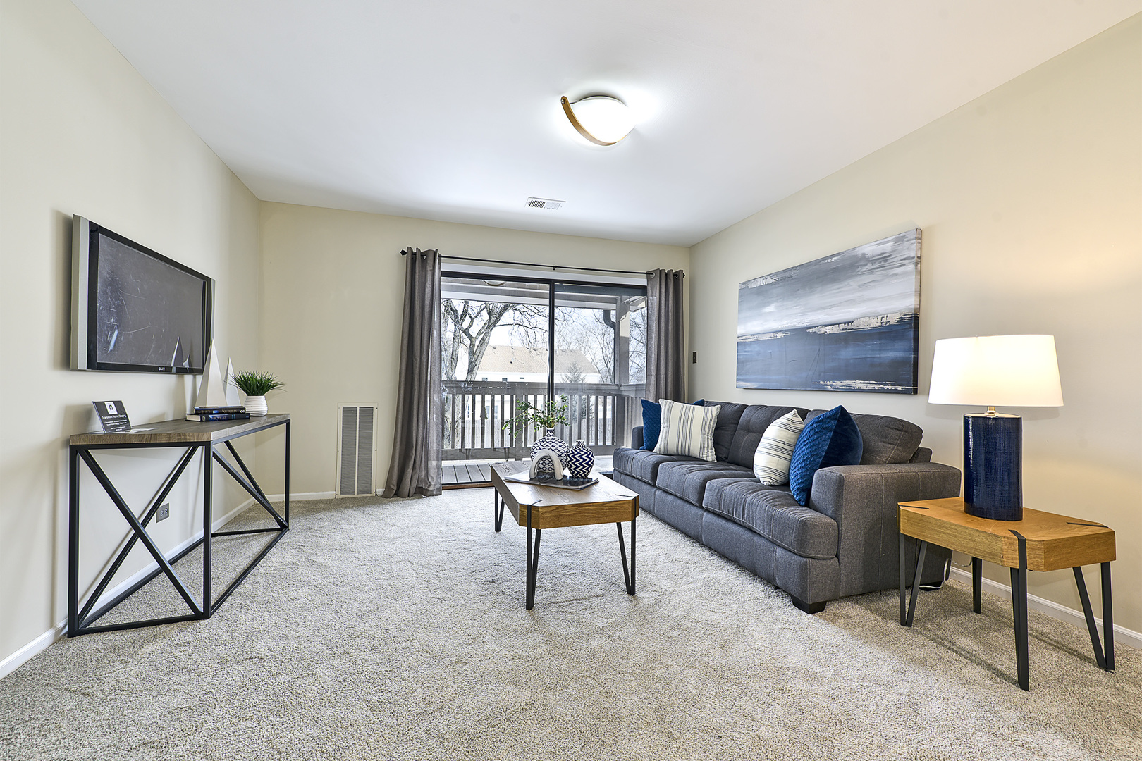 908 Surrey UNIT 2b Schaumburg Sold Property