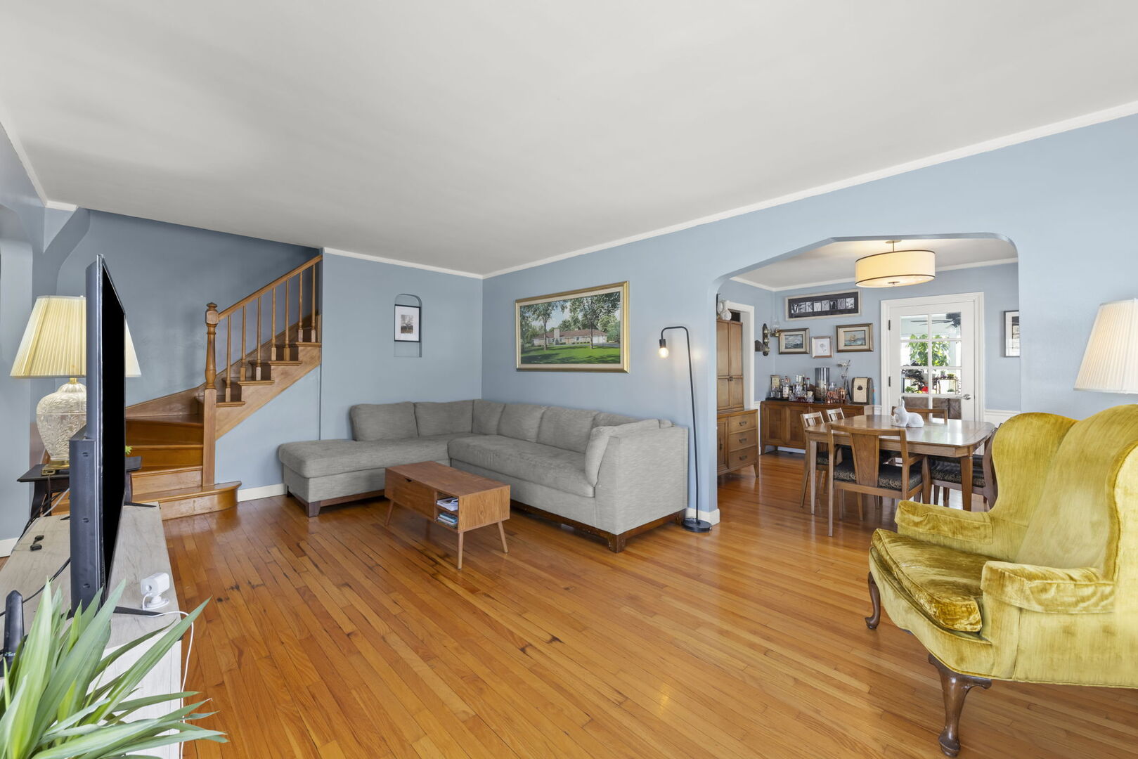 1301 Boeger Westchester Sold Property