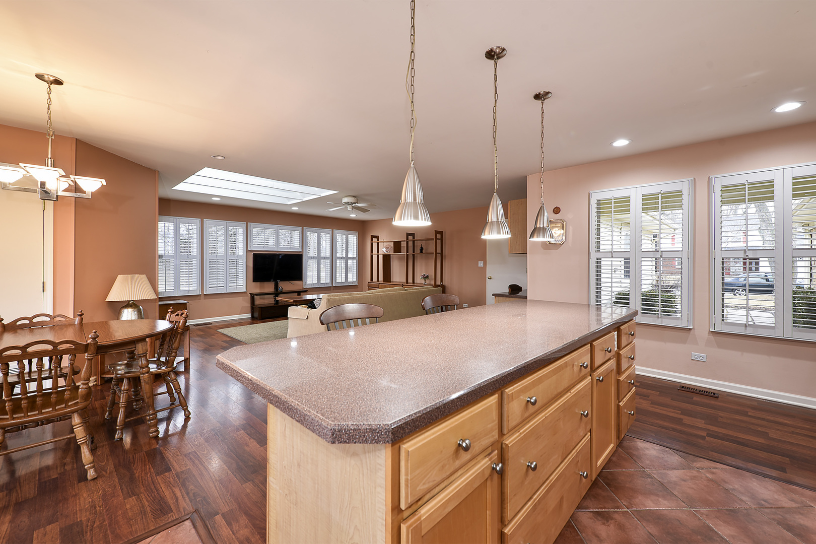 1912 Cloverdale Schaumburg Sold Property