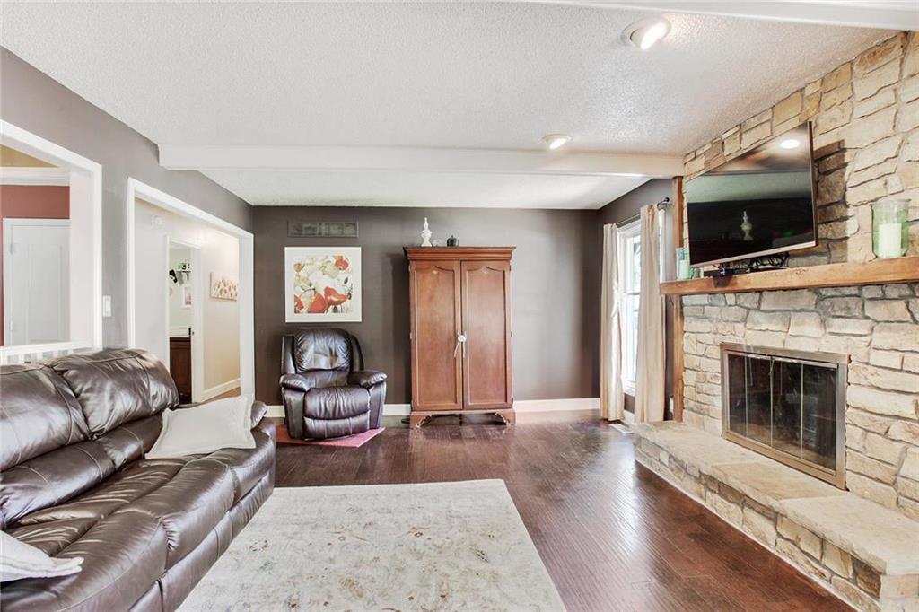 100 Woodson, Raymore MO 64083 Sold Property