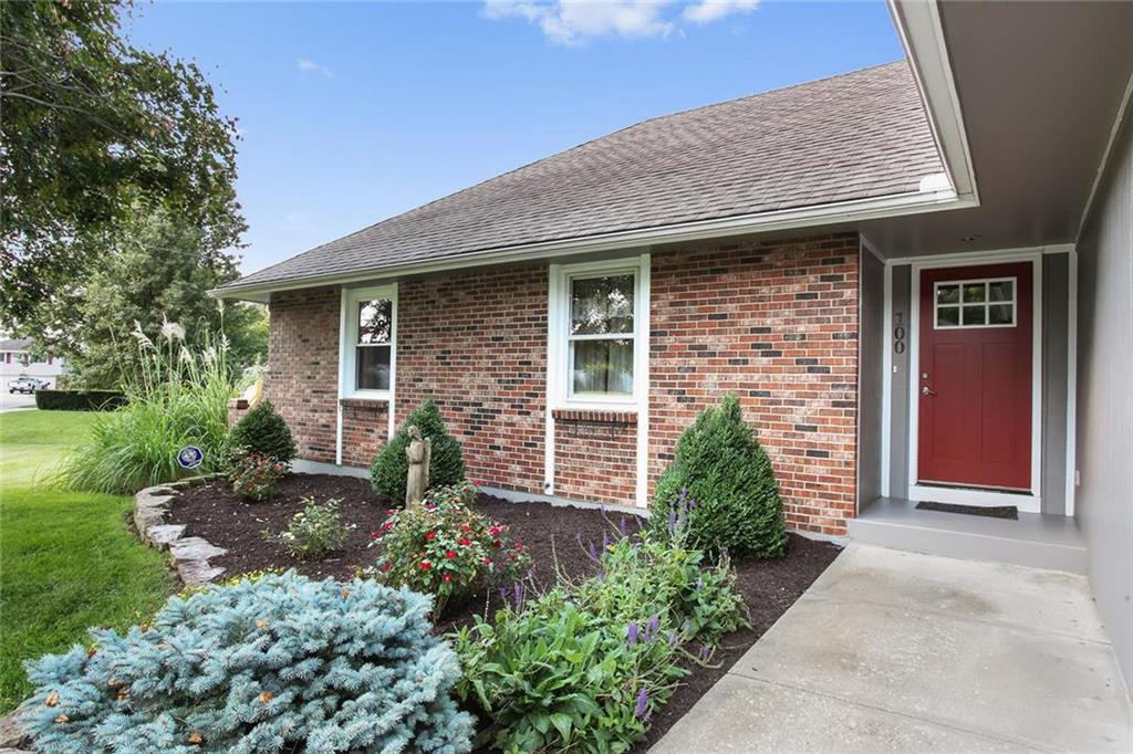100 Woodson, Raymore MO 64083 Sold Property