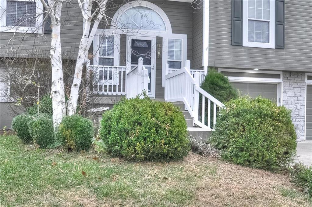 1101 White Oak, Raymore MO 64083 Sold Property