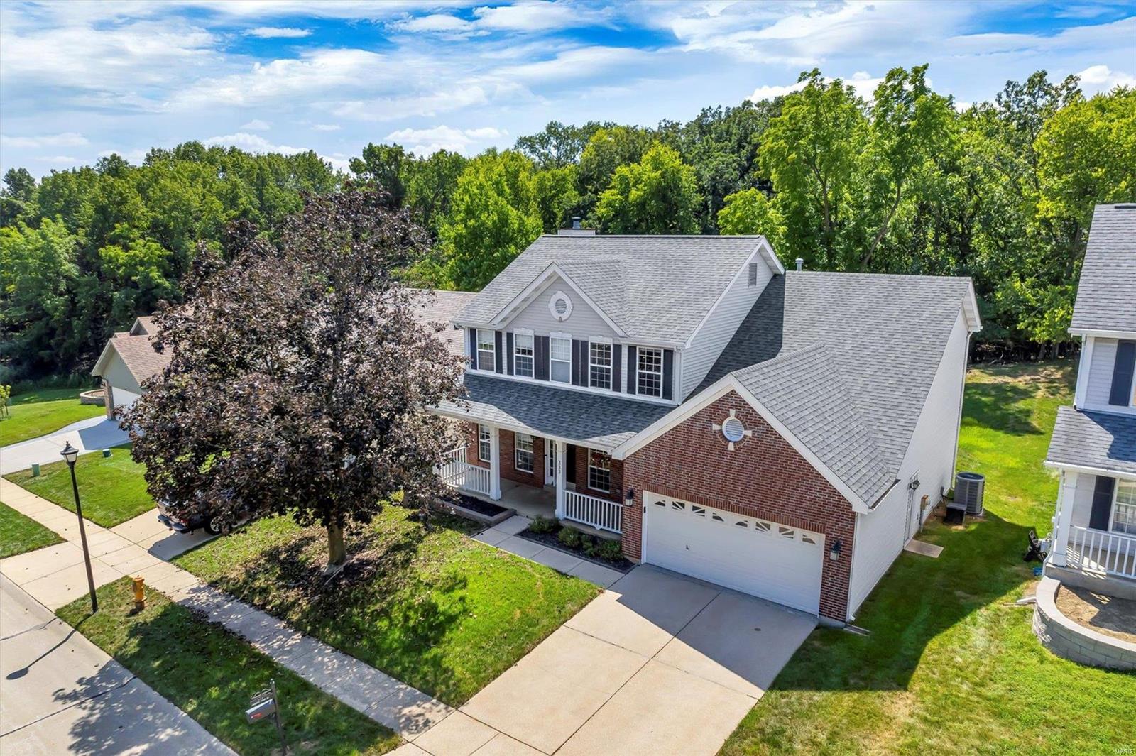 333 Oakmont Farm, Ballwin MO 63021 Sold Property