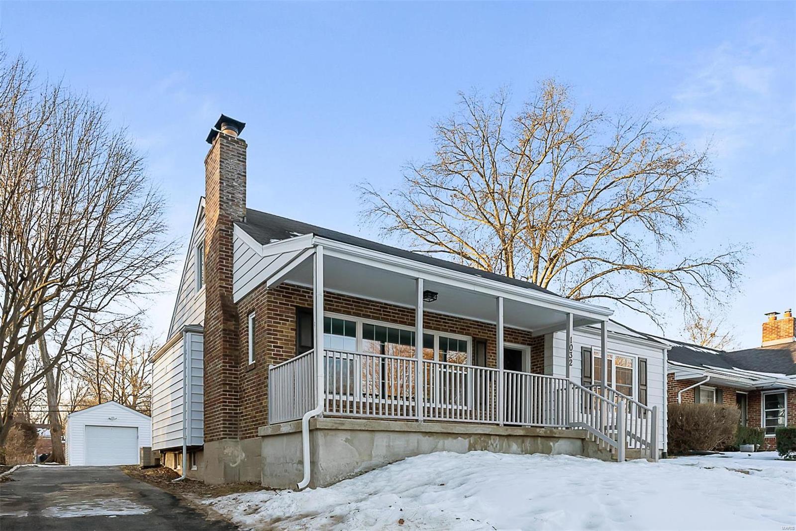 1032 Nancy Carol St Louis Sold Property