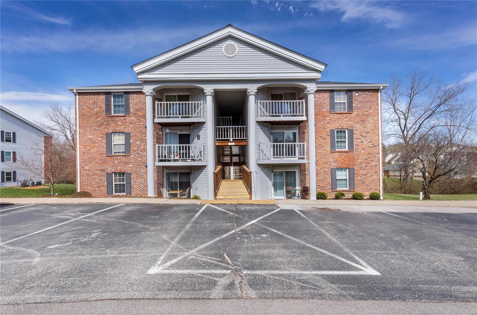 7415 Triwoods UNIT H St Louis Sold Property