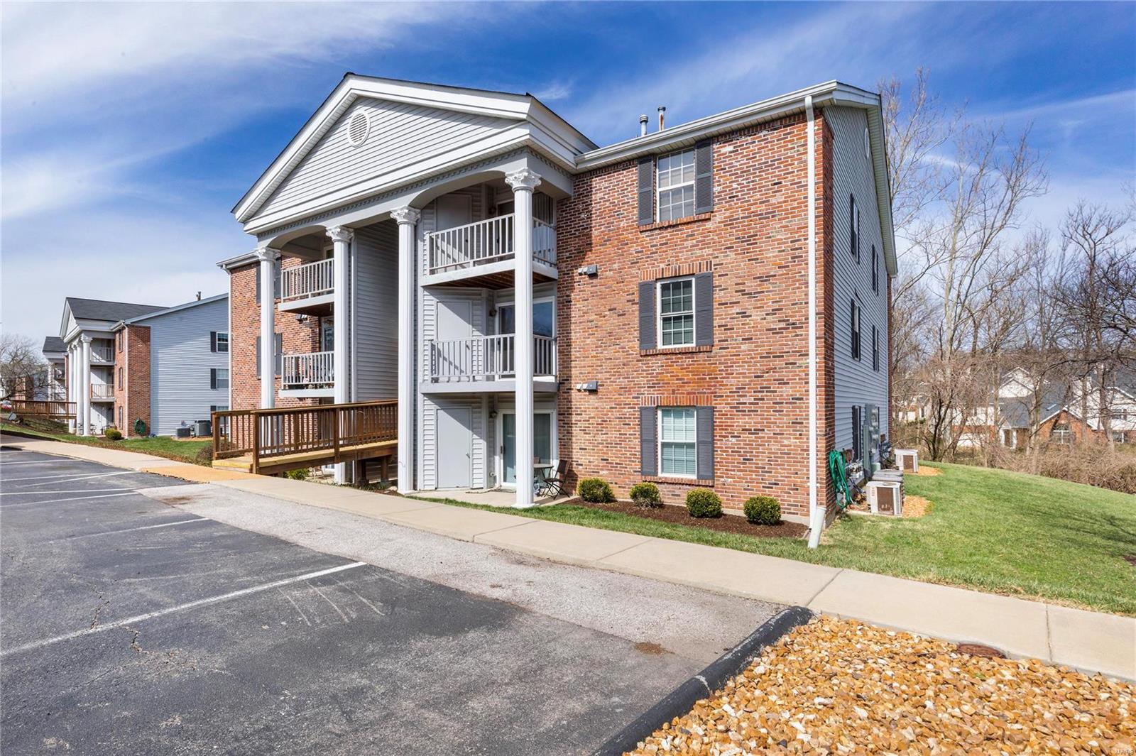 7415 Triwoods UNIT H St Louis Sold Property