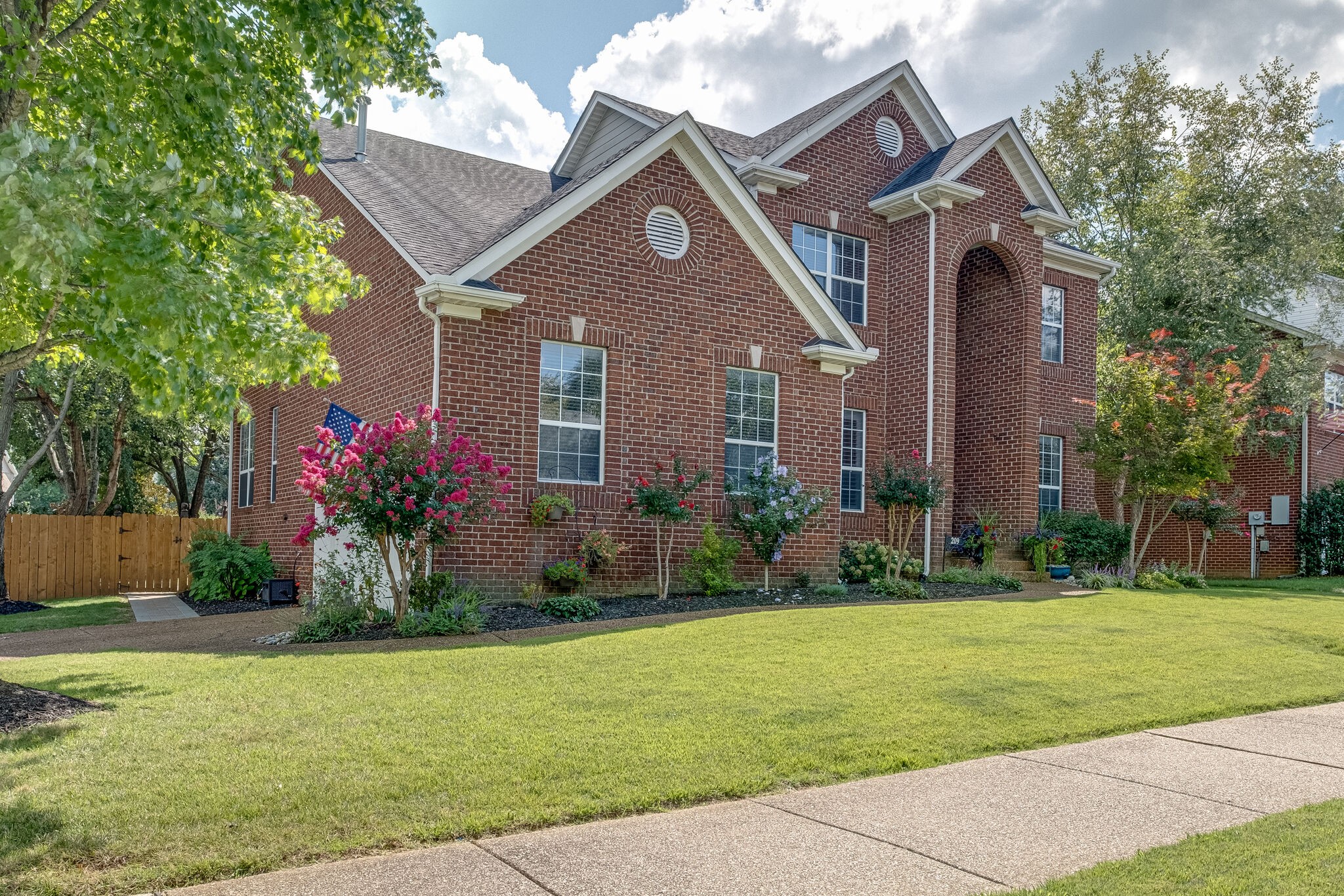 209 Wisteria Dr Sold Property