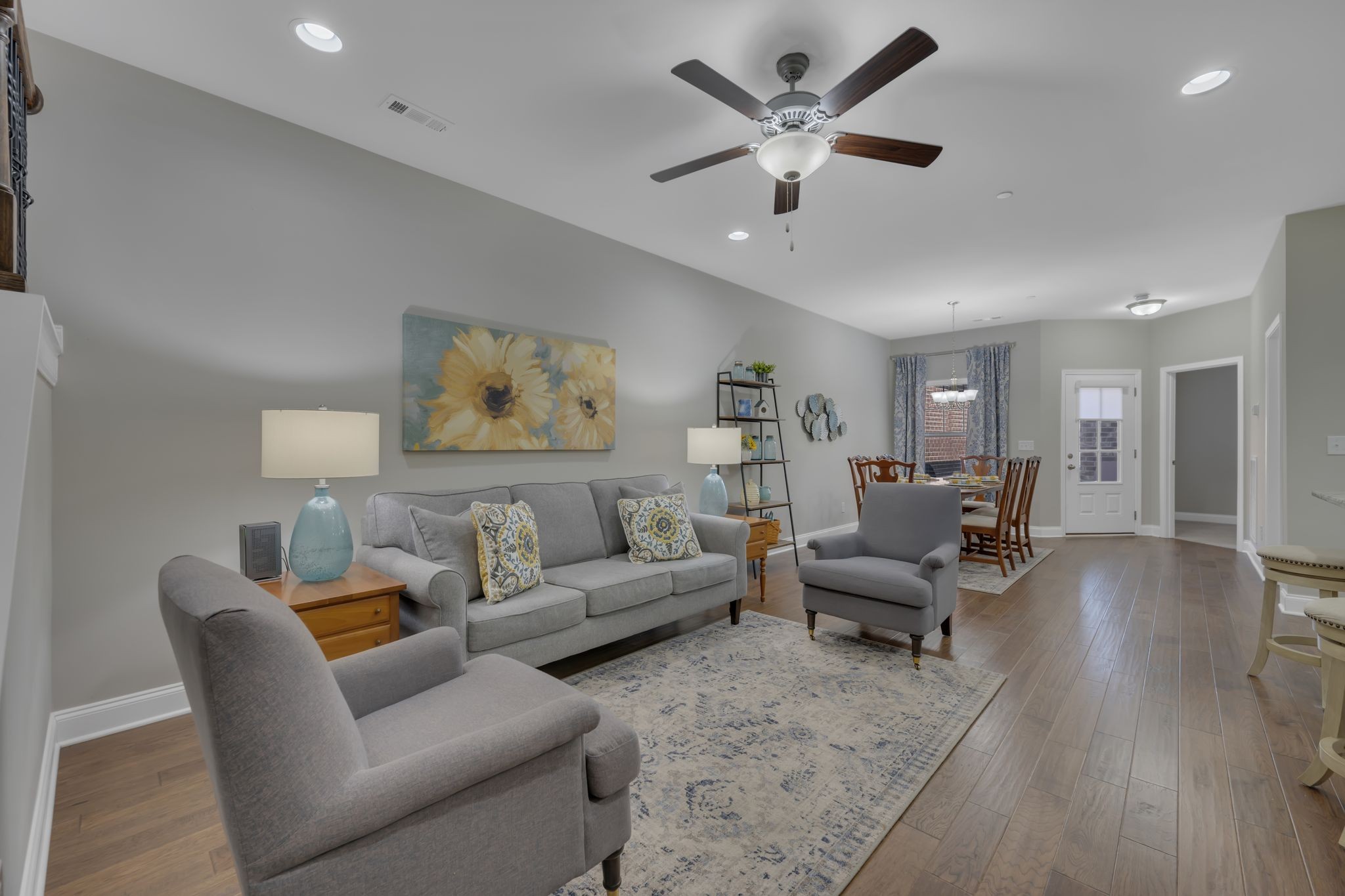 Living Room / Dining Room