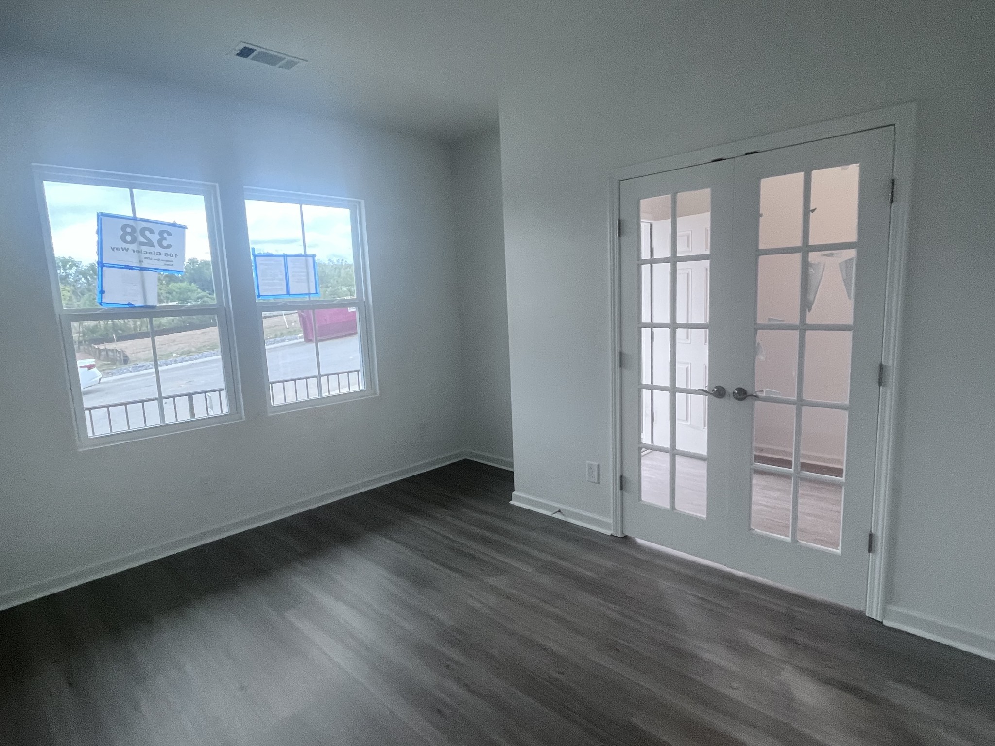 Flexible space! Study / Extra Playroom / Den or Meditate & Workout area