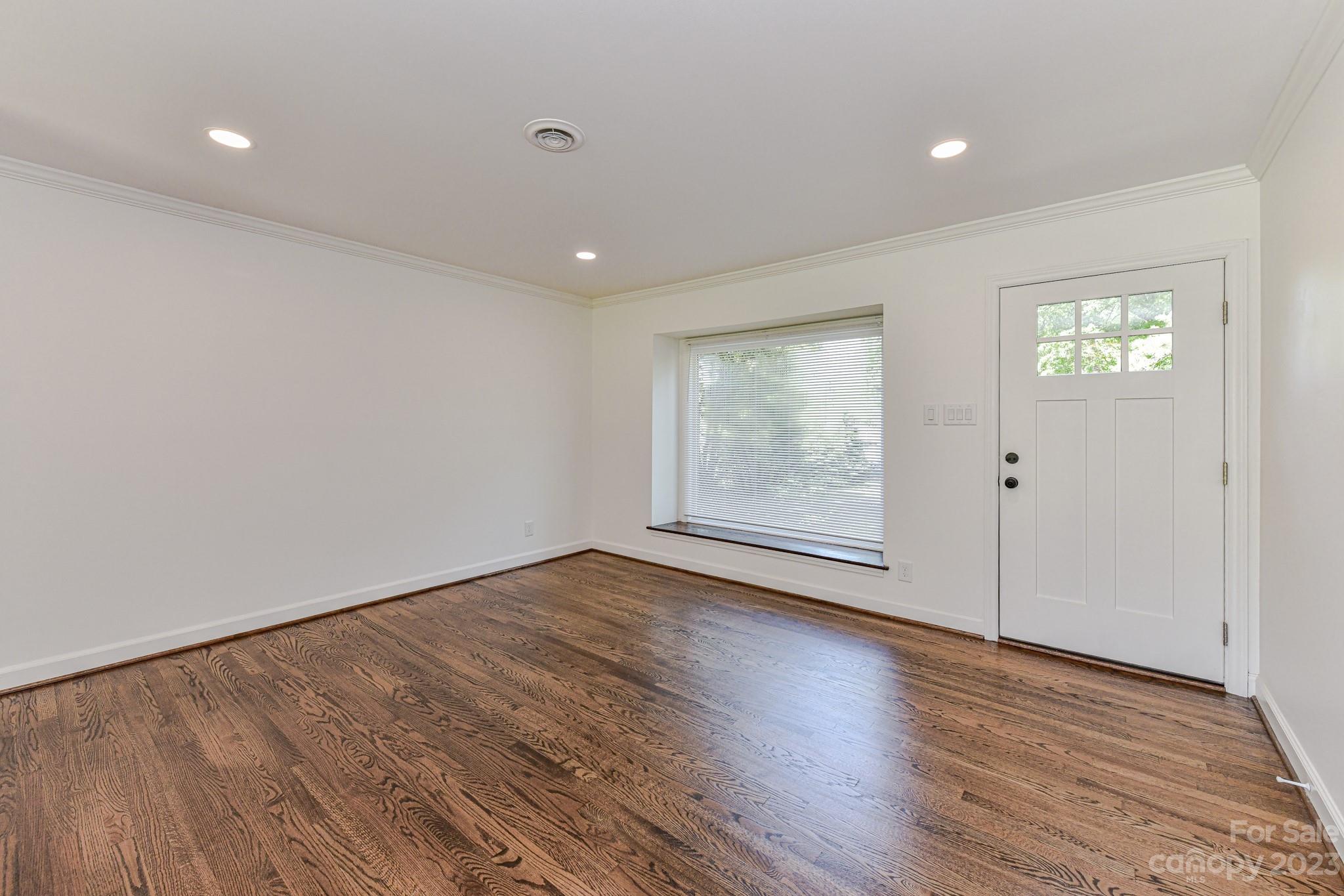 1325 Lakedell, Charlotte NC 28215 Sold Property