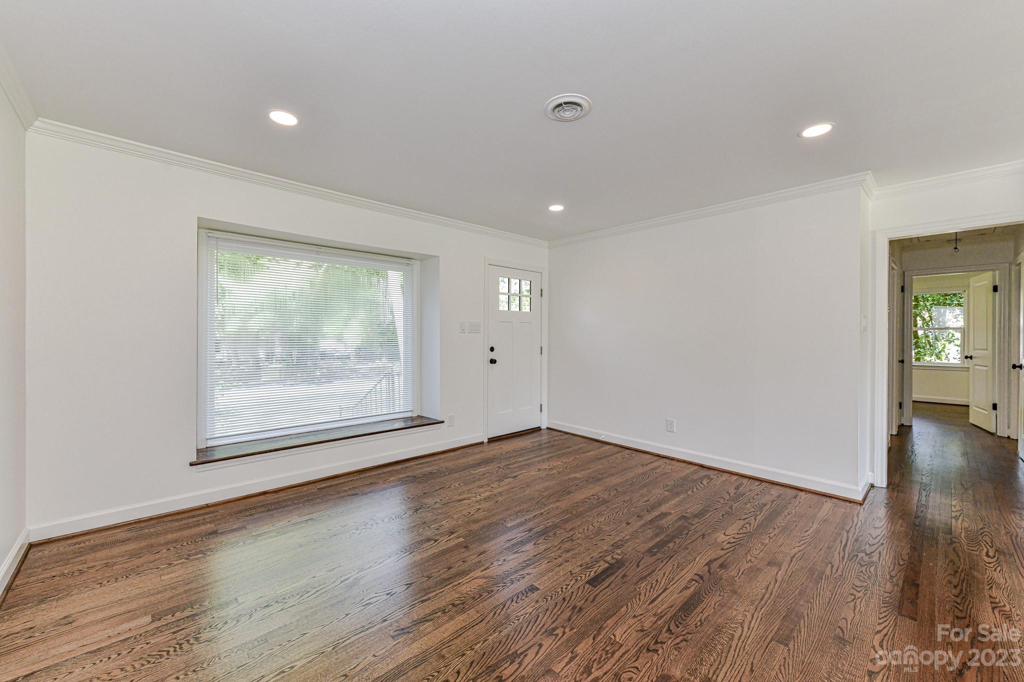 1325 Lakedell, Charlotte NC 28215 Sold Property
