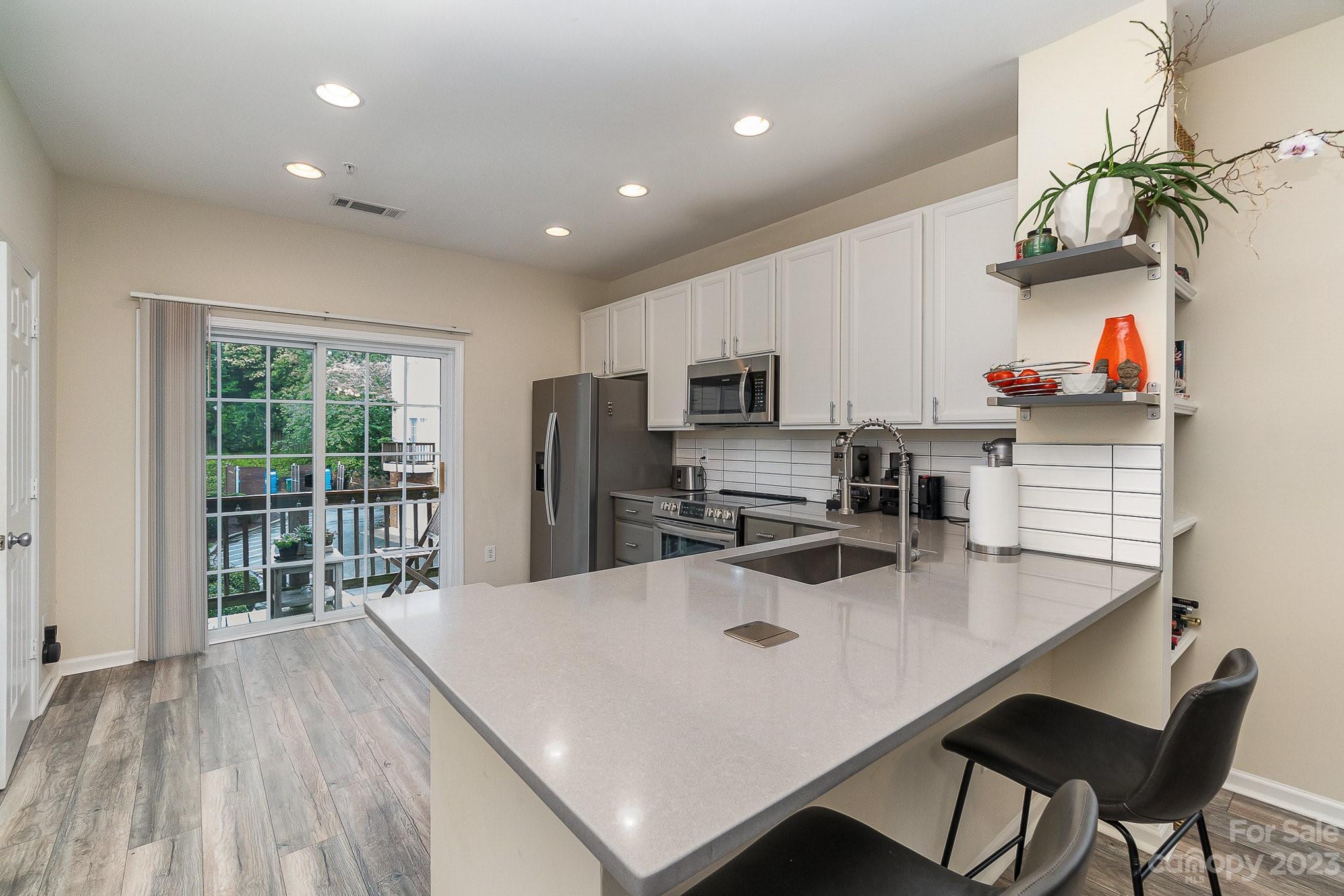 2632 Weddington, Charlotte NC 28204 Sold Property
