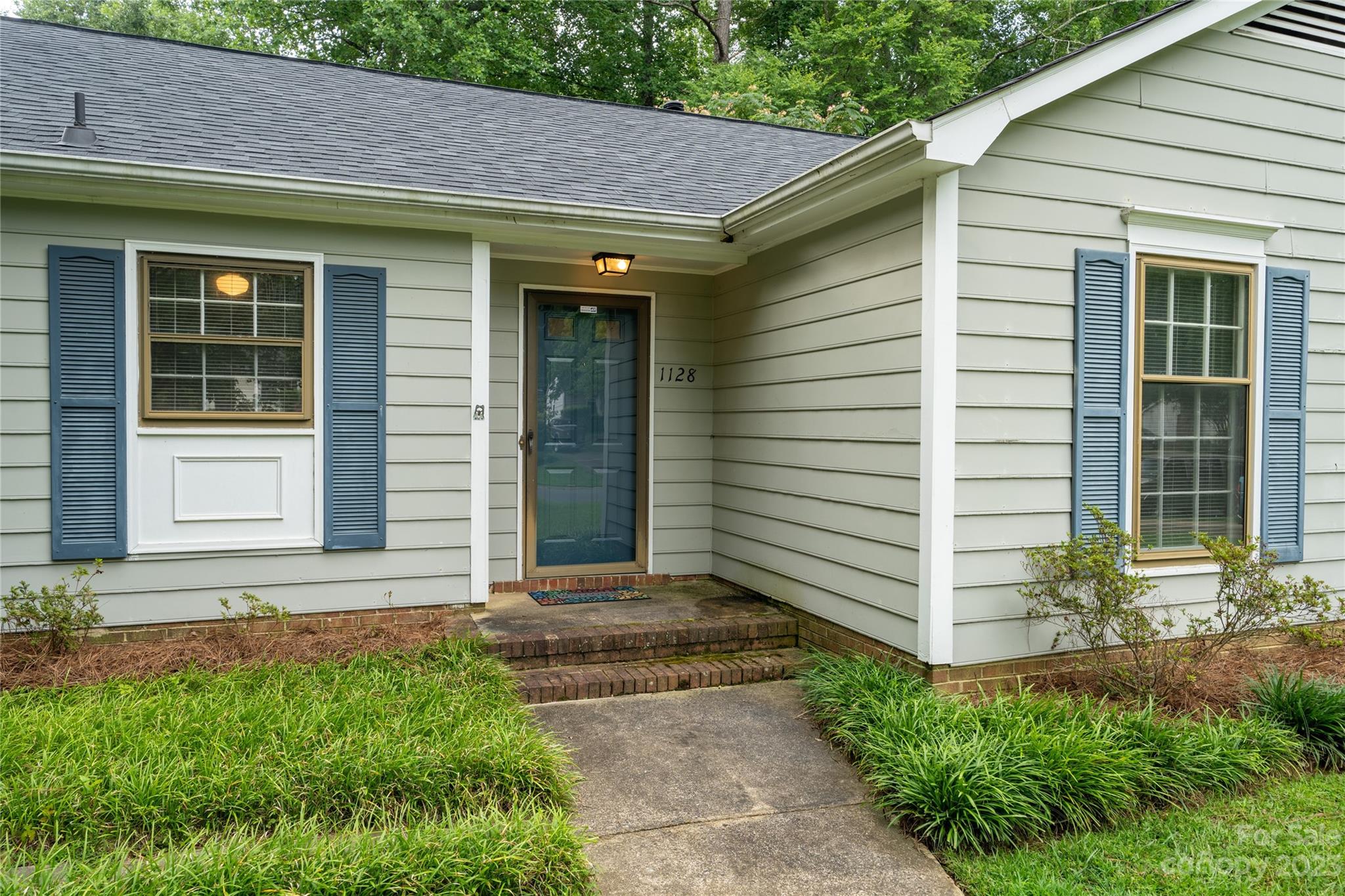 1128 Kale Wood, Matthews NC 28105 Sold Property