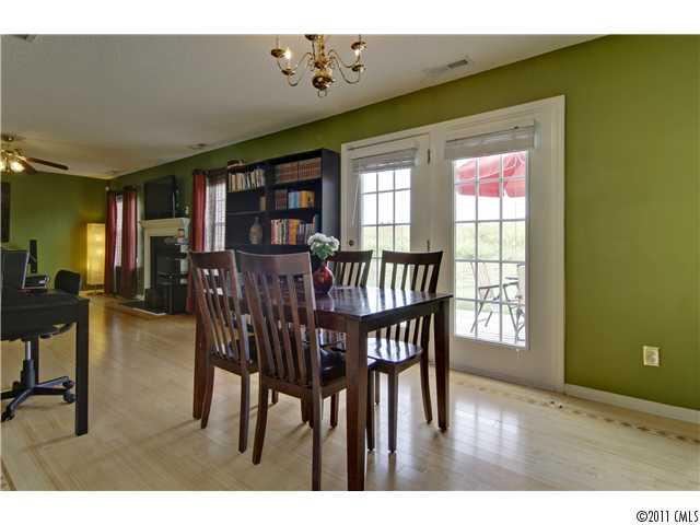 10700 Glenluce, Charlotte NC 28213 Sold Property