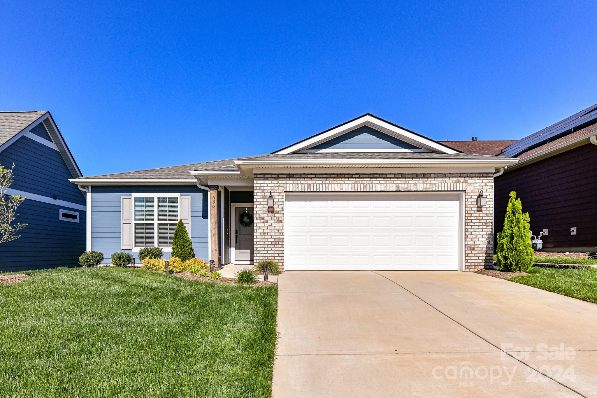 535 Bowline, Denver NC 28037 Sold Property
