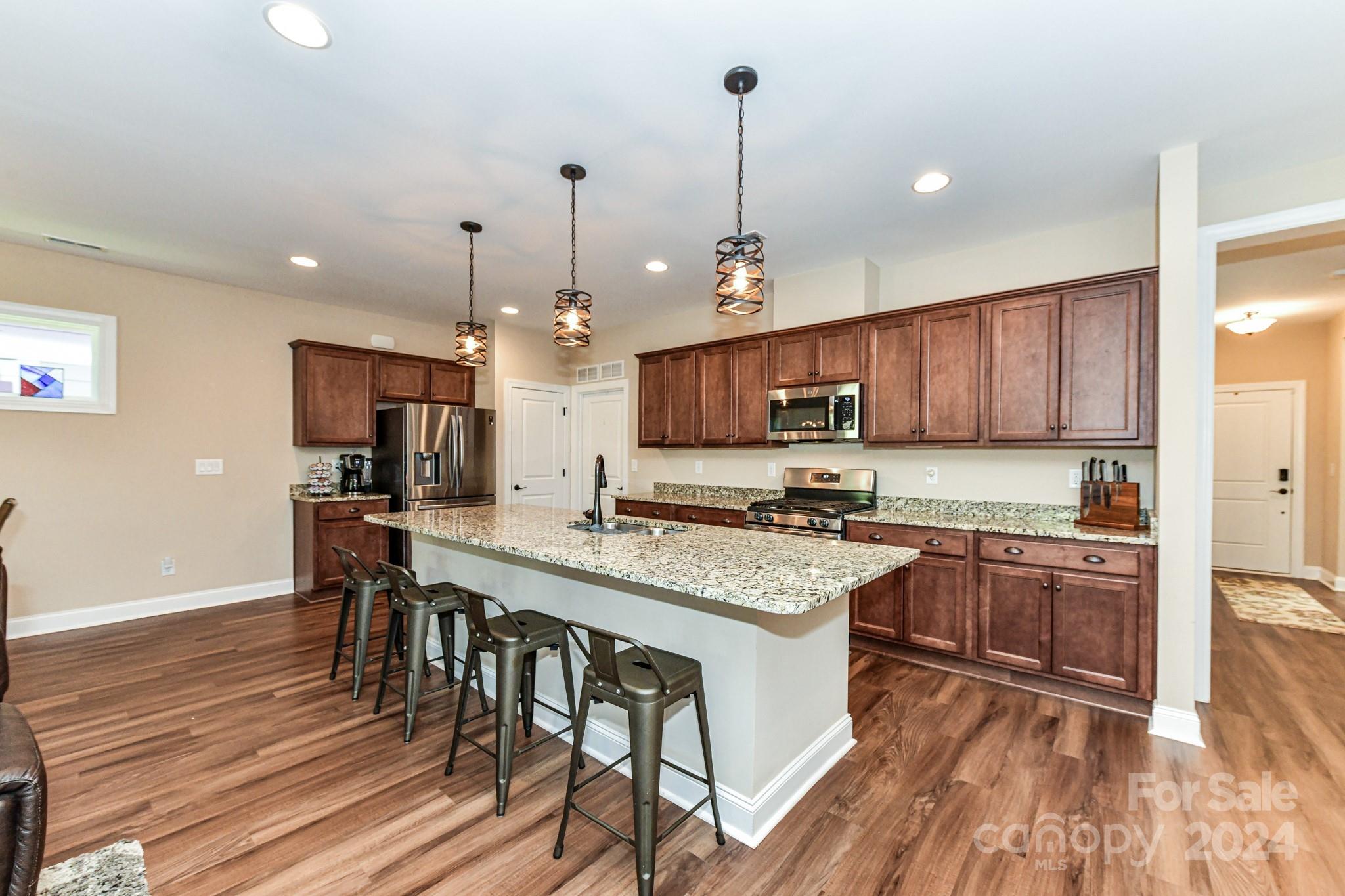 535 Bowline, Denver NC 28037 Sold Property