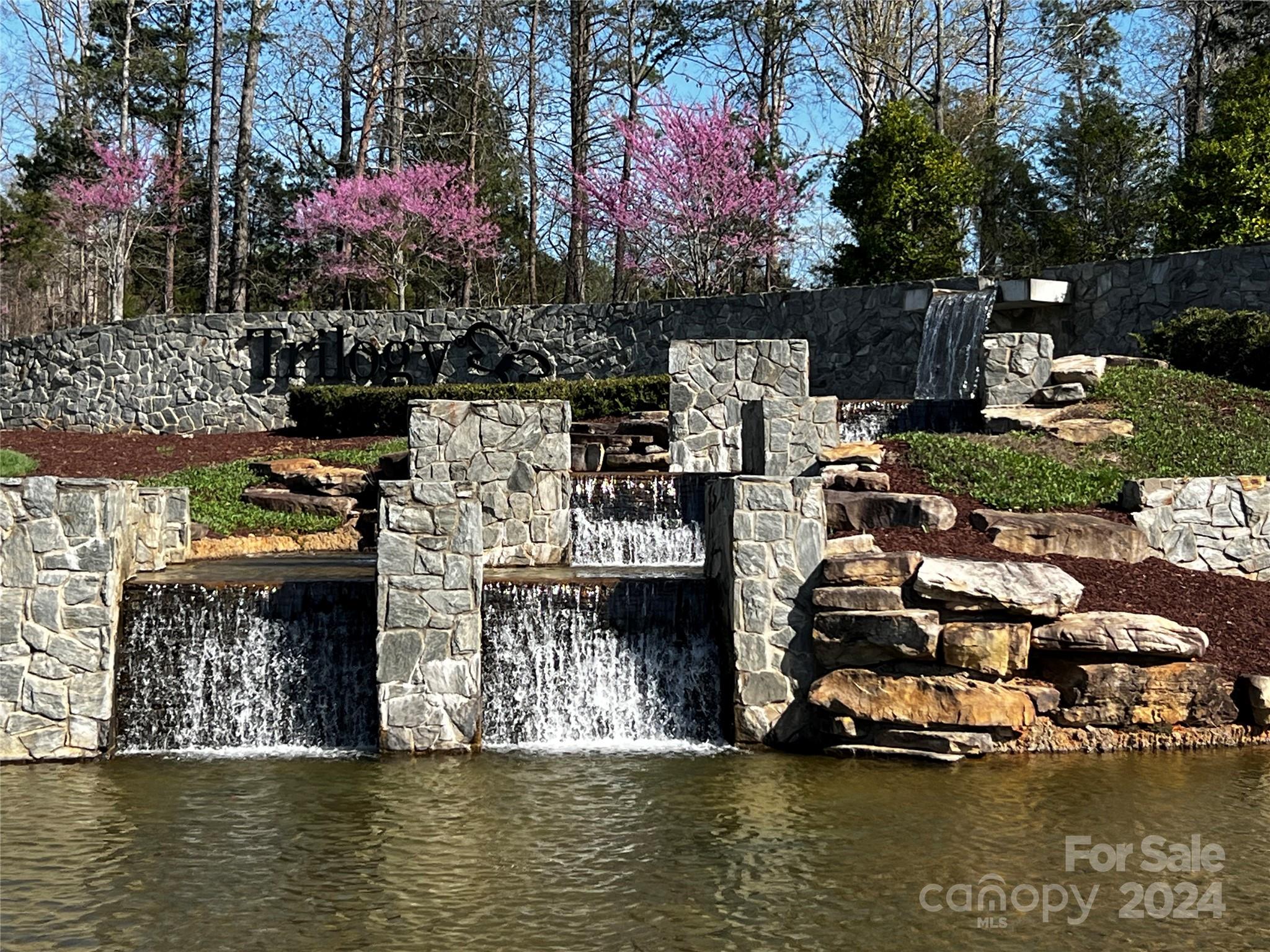 535 Bowline, Denver NC 28037 Sold Property