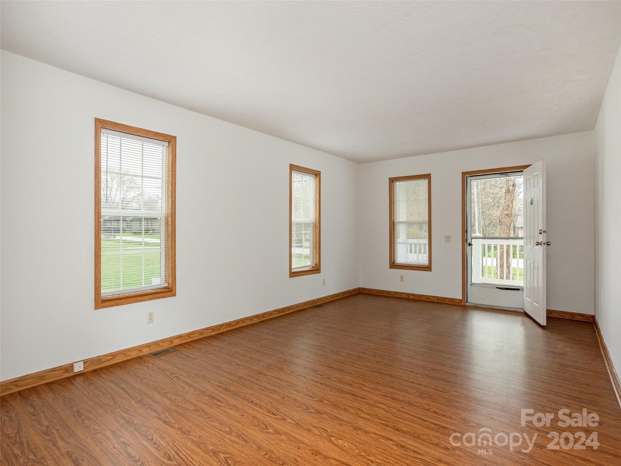 99 Hoopers Creek, Fletcher NC 28732 Sold Property