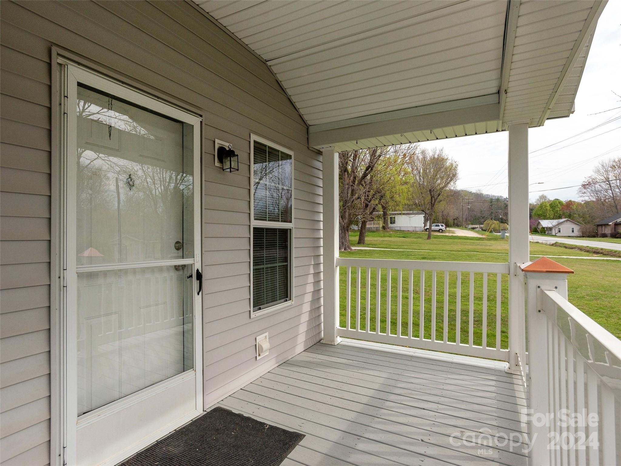 99 Hoopers Creek, Fletcher NC 28732 Sold Property