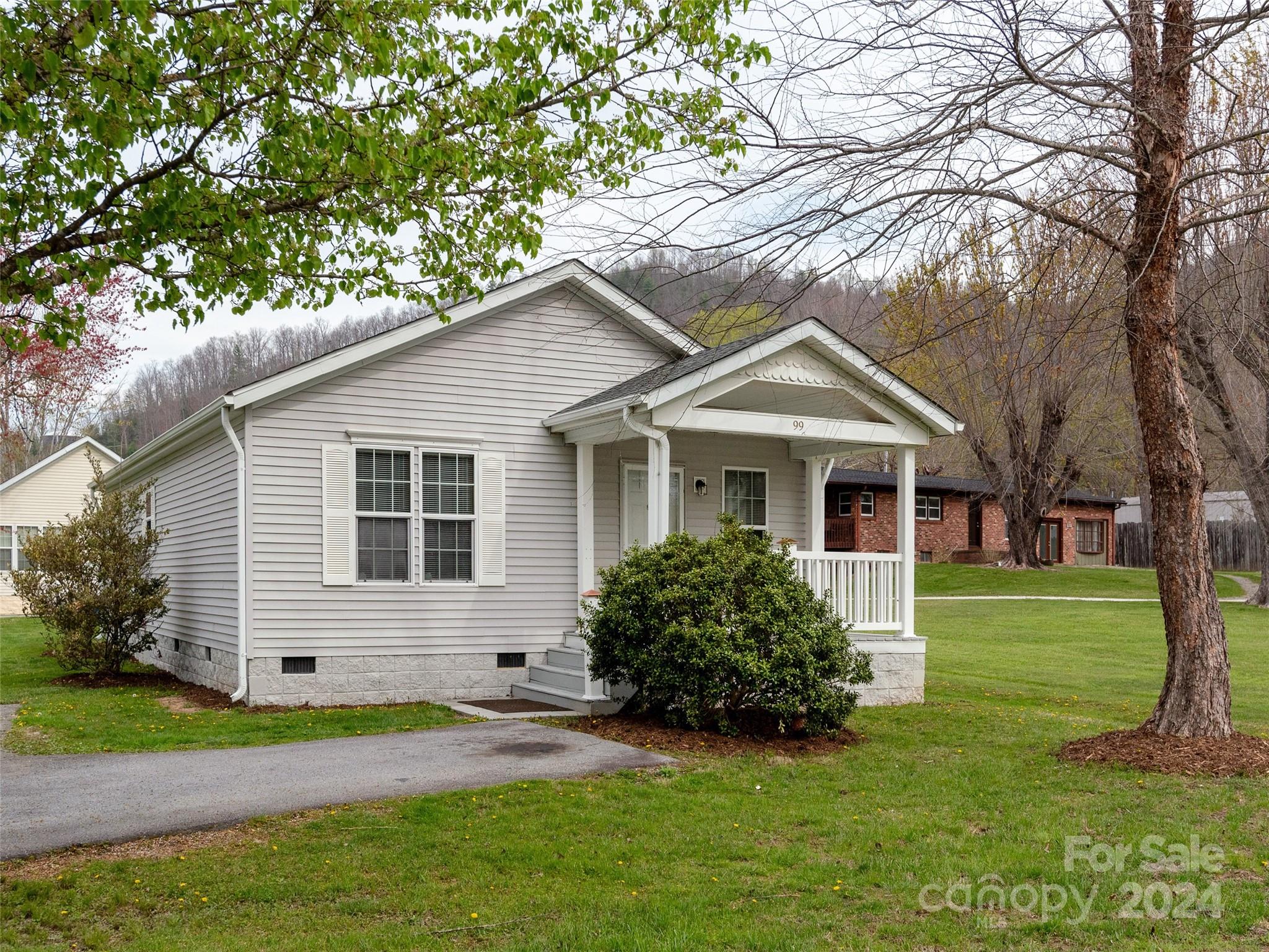 99 Hoopers Creek, Fletcher NC 28732 Sold Property