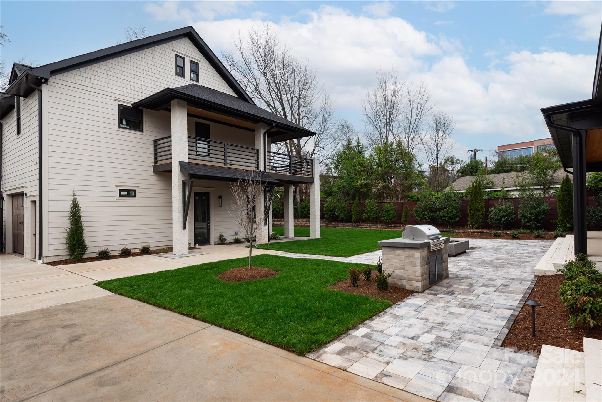 320 Melbourne, Charlotte NC 28209 Sold Property