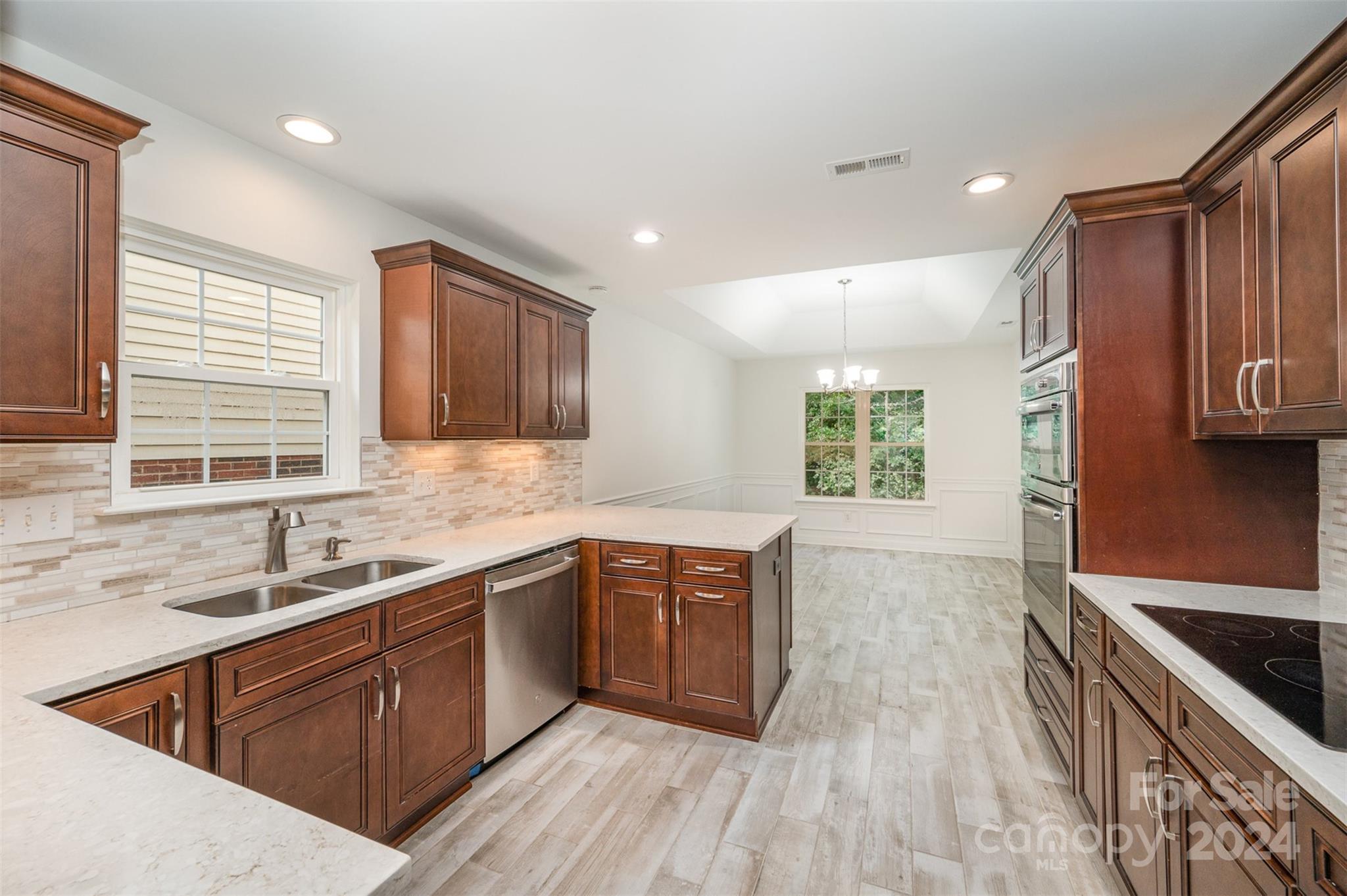 121 Keswick, Mooresville NC 28117 Sold Property