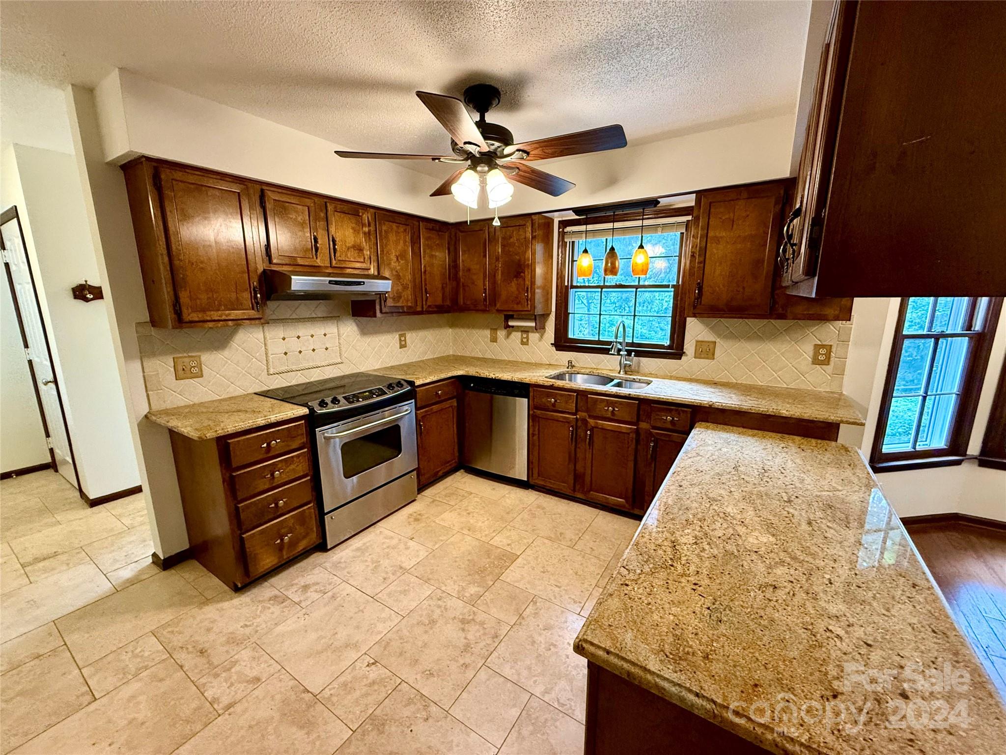 7100 Sythe, Charlotte NC 28226 Sold Property