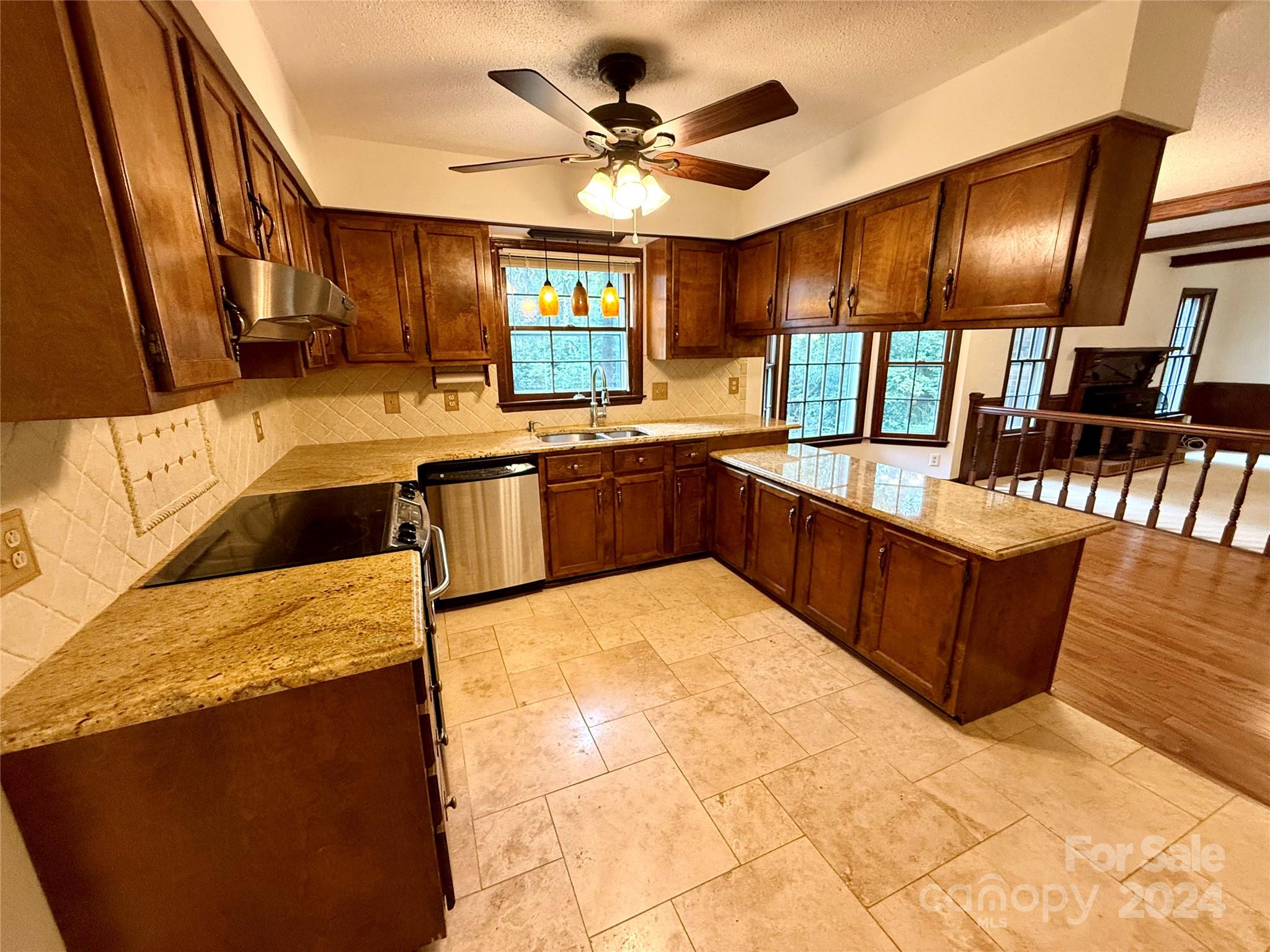 7100 Sythe, Charlotte NC 28226 Sold Property