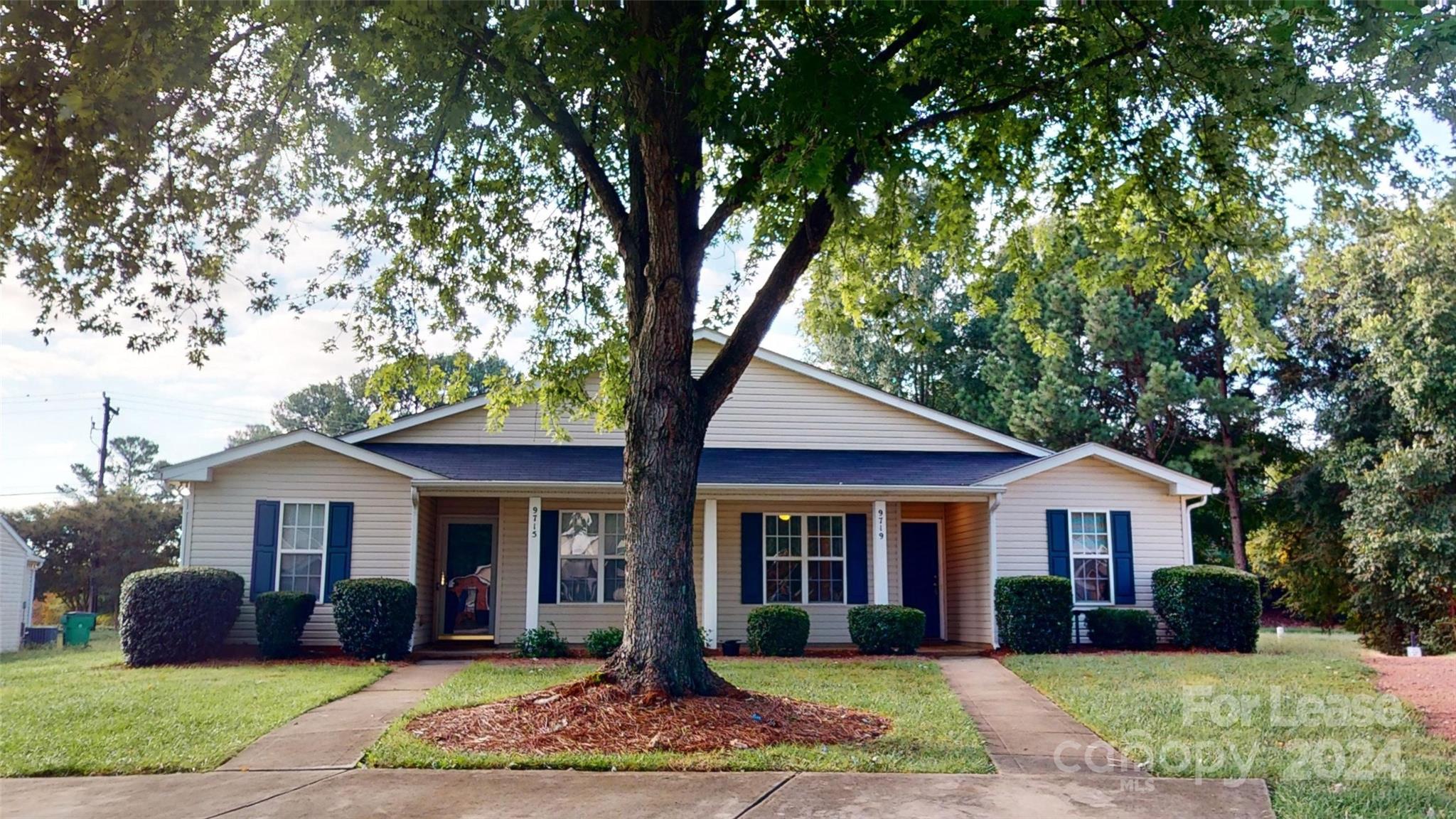 9719 Kennerly Cove, Charlotte NC 28269 Sold Property