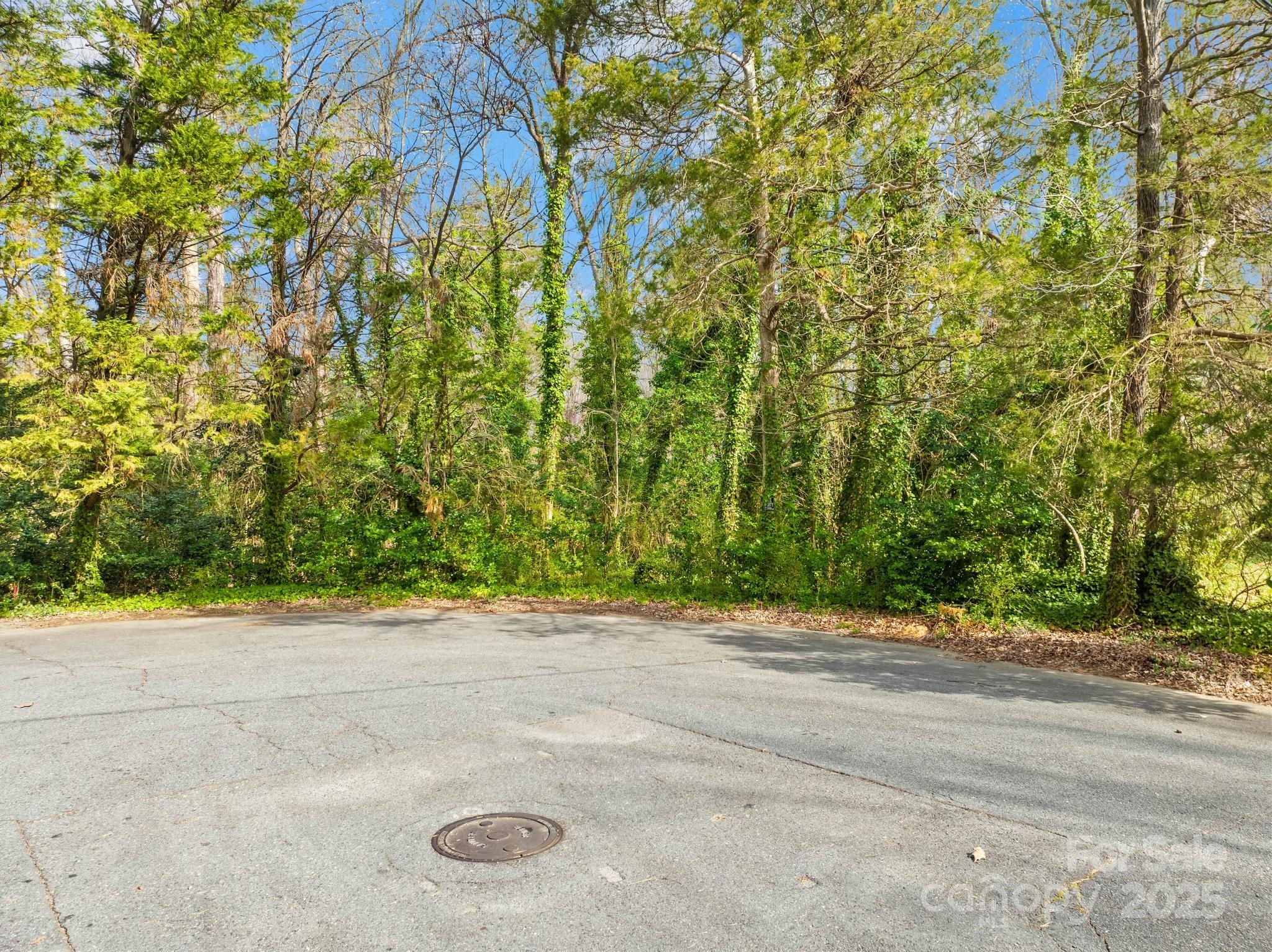 6424 Charcon Charlotte Sold Property