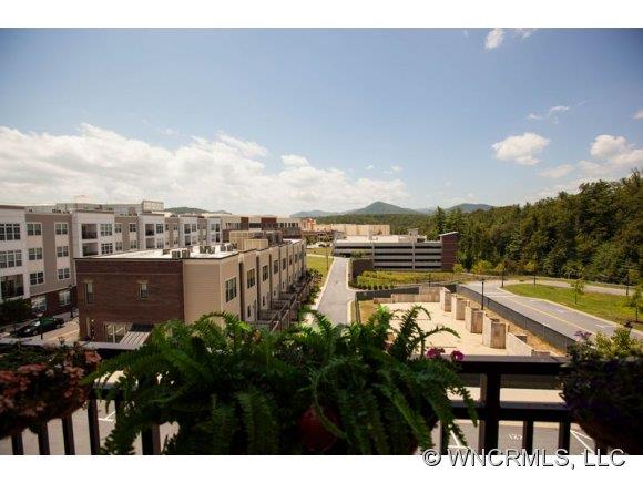 5 Farliegh St UNIT 302, Asheville NC 28803 Sold Property