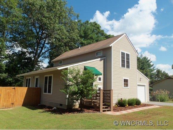 218 POPLAR DRIVE, Clyde NC 28721 Sold Property