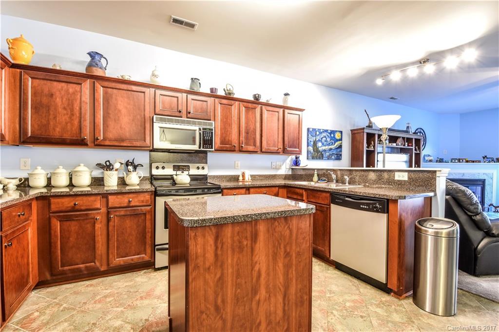 195 Flanders, Mooresville NC 28117 Sold Property