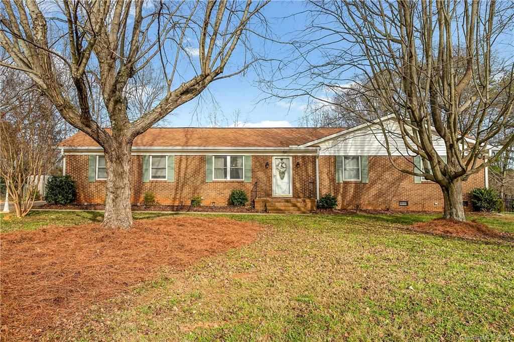 2217 Kimway, Matthews NC 28105 Sold Property