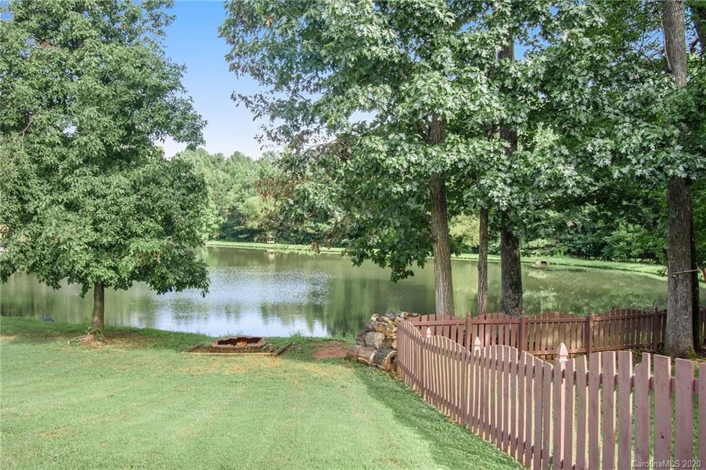 310 Oakview, Salisbury NC 28146 Sold Property