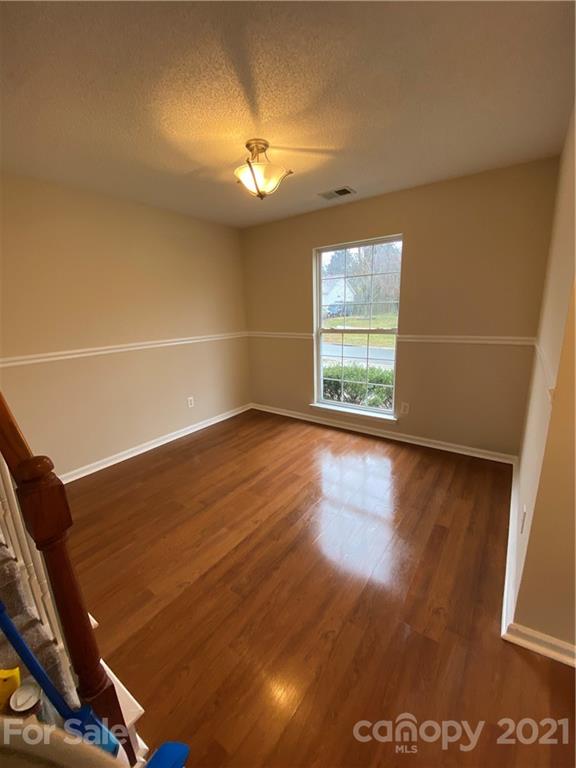 4621 Avalon Forest, Charlotte NC 28269 Sold Property