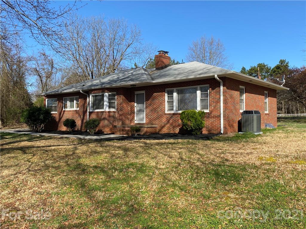8454 Dog Leg, Sherrills Ford NC 28673 Sold Property