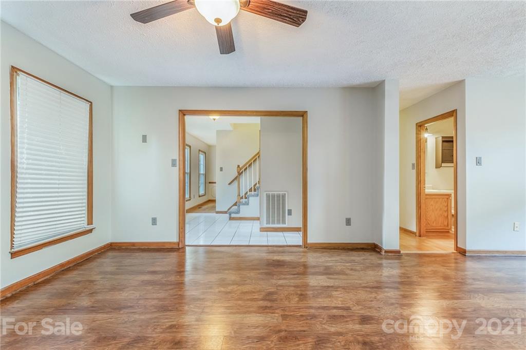 131 Scotland, Mooresville NC 28115 Sold Property