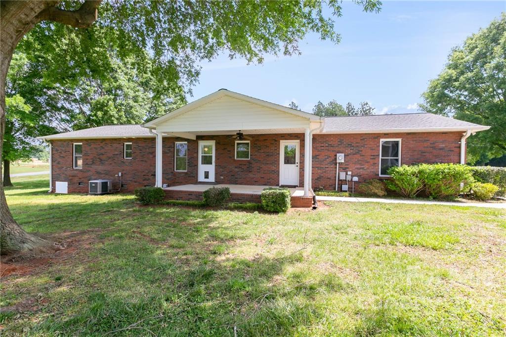 166 Wiggins, Mooresville NC 28115 Sold Property