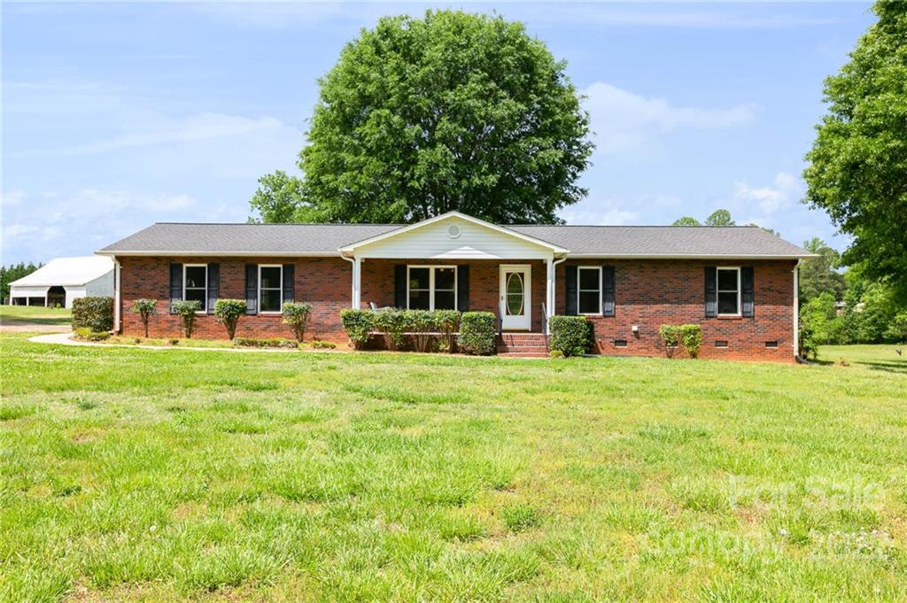 166 Wiggins, Mooresville NC 28115 Sold Property
