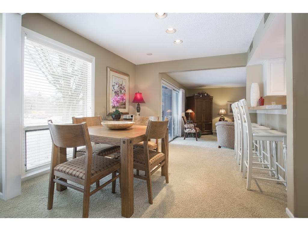 6105 Lincoln UNIT 130, Edina MN 55436 Sold Property